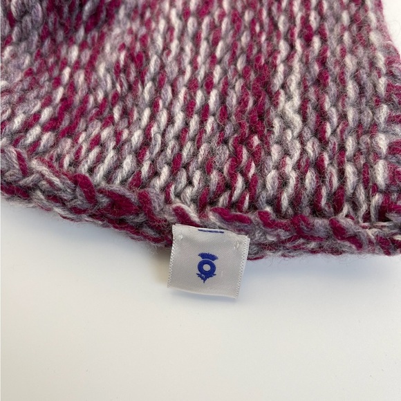 Cashmere Purple Winter Hat Made in Scotland - Picture 4 of 4